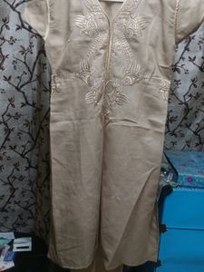 💥Diwali 🧨Sale 🎉 🆕Khadi Cotton Embroidered Kurt