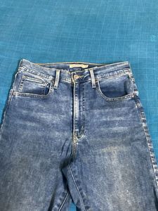 Streachble Soft High waistline Shaded Denim