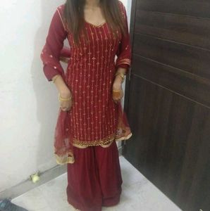 Maroon Shararaa