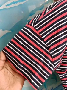 NEW STRIPE TSHIRT