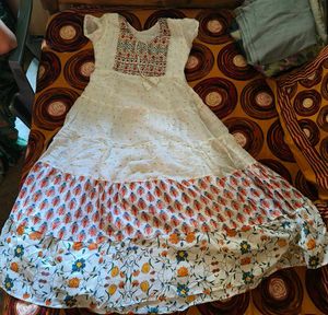 White Beautiful Partywear Ethnic Gown