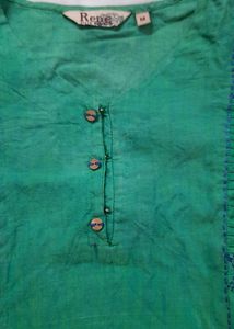 Rene green cotton kurta with 3 quarter sleeves