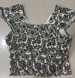 Floral Print sweetheart neckline crop Top