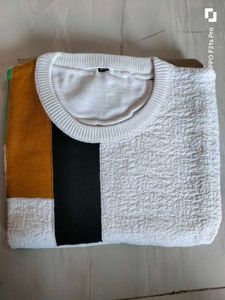 Boys Self Design Wool Blend Regular T Shirt White