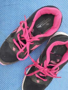 Black &amp; Pink Sneakers