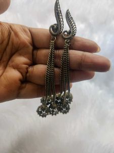 EARRINGS SET