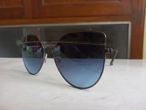 Cat-eye Blue Sunglasses
