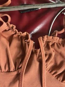 Ribbed Tie-Front Tank