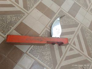 Vintage Coconut Scraper+vegetables Cutter