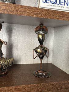 Showpieces &amp; Idols