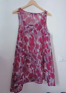 Floral Print Sleeveless Top