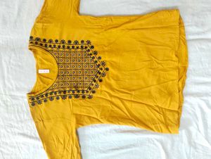 Combo Of 2 Short Kurti