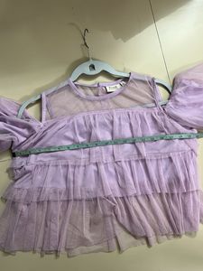 Chic Lavender Ruffled Cold-Shoulder Top