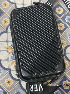 Chic Black Crossbody Bag