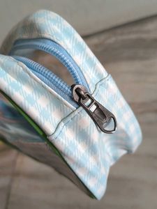 SALE  🆕🎄🎅Cute Cartoon Pouch