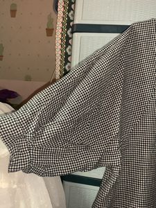 Houndstooth V-Neck Blouse