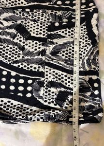 Beautiful Black &amp; White Tube Top