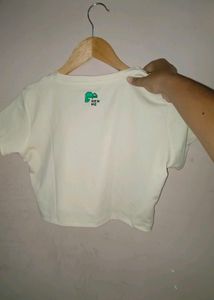 Newme Crop Top