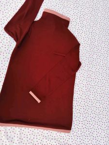 Burgundy turtle neck tshirt for women