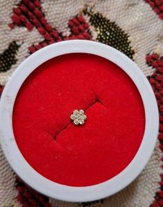 Beautiful New Shaining Stone Nosepin