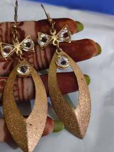 Earings