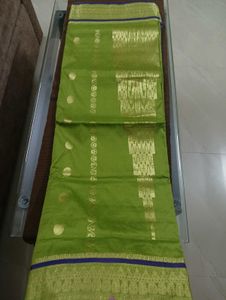 Green kanjivaram Silk Saree dark blue border & zar
