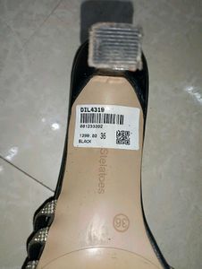 Stelatoes Heels With Stone Work