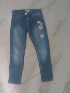 Girl's Flower Embellished Jeans