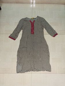 Embroidered Grey Kurta Set
