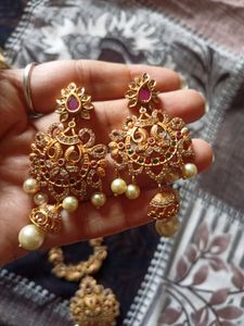 Necklace Set With Earrings And 2 Chains COMBO!