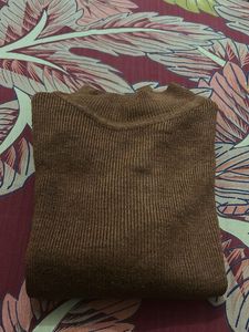 Ribbed Mock Brown Neck Top