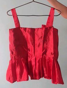 Chic Red Peplum Top ❤️‍🔥