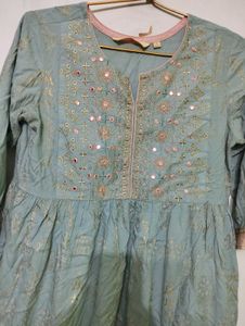 Mirror Work Avaasa Gown