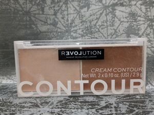 Cream Contour By Makeup Revolution London.