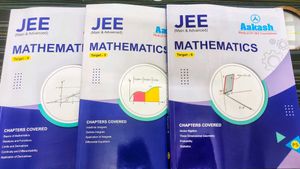 AAKASH JEE MATHEMATICS MODULE (2025 EDITION)