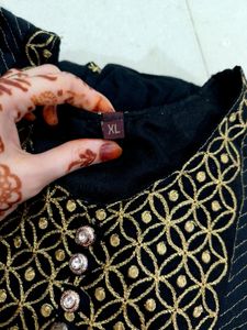Beautiful Black Frock With Golden Stars Look