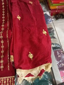 Red &amp; Gold Embroidered Salwar Kameez Suit