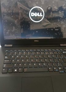 Light Weight Dell Laptop