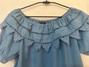 Off-shoulder Lace Top