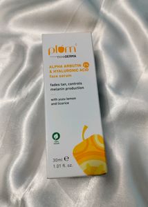 Plum Alpha Arbutin 2% & Hyaluronic Acid Face Serum