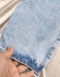 Zara Loose Mom Jeans (30-32)