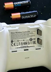 Microsoft Xbox Series X/S Controller (Robot White)