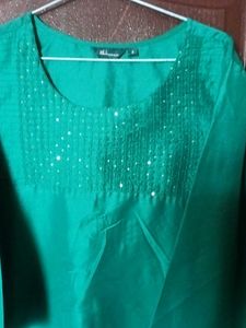 Kurta With DETAILING