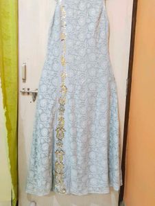 Elegant Embroidered Gown💙🌈