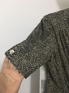 Beautiful Black And Cream Formal Top