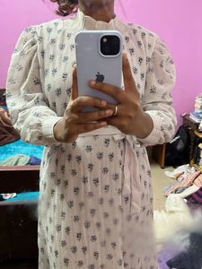 bow tied dress🎀