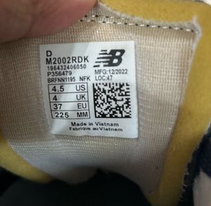 New Balance 2002r