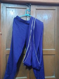 Elegant Blue Embroidered Kurta