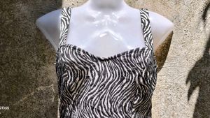 DAMM GORGEOUS BODYCON