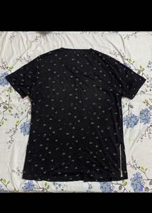 DJ&amp;C Black Geometric Print Casual T-Shirt